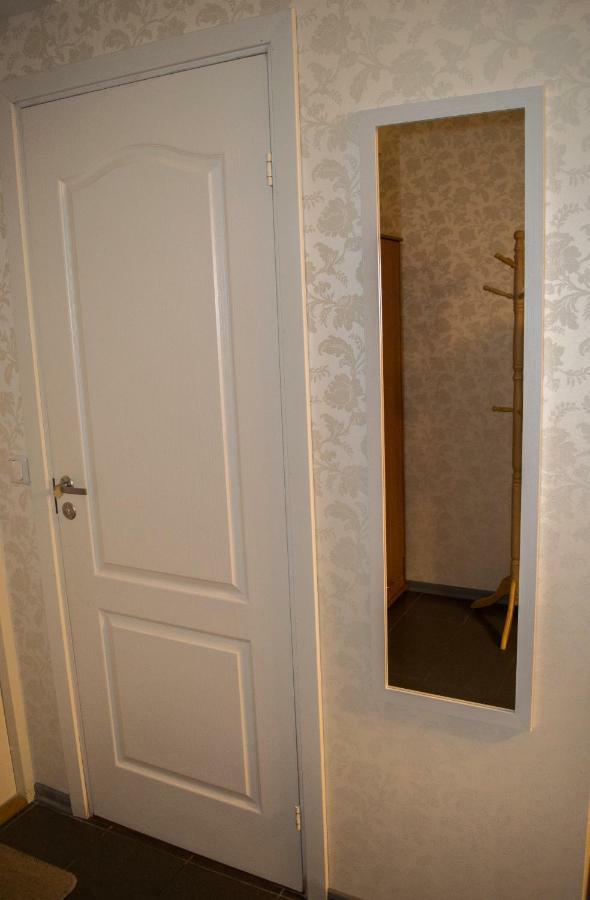 Ohtu Poik Majutus Apartment Пярну Екстериор снимка